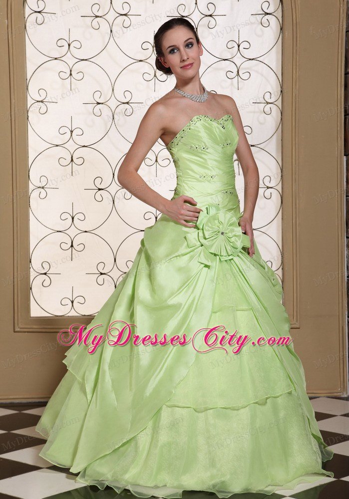 Elegant Sweetheart Flower Beading Yellow Green Dresses For Sweet 15