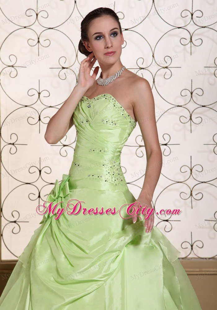 Elegant Sweetheart Flower Beading Yellow Green Dresses For Sweet 15