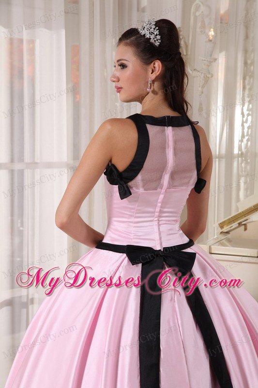 Bateau Zipper Up Back Baby Pink Sweet Sixteen Dresses With Black Hem