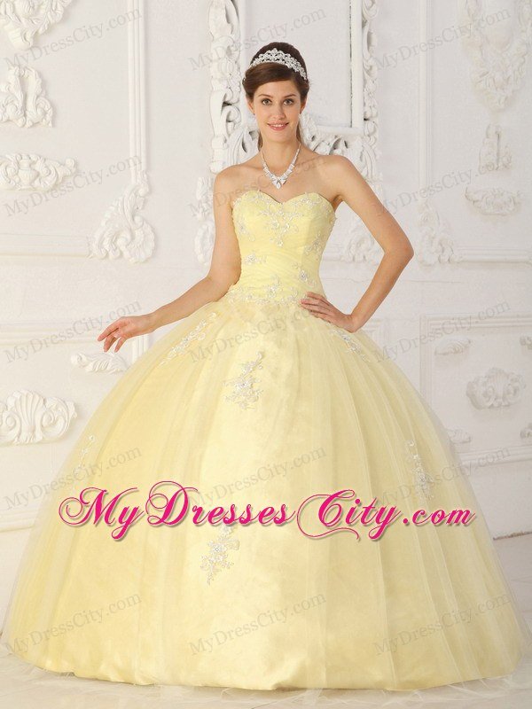 Tulle Appliques Sweetheart Light Yellow Quinceanera Dresses For Cheap