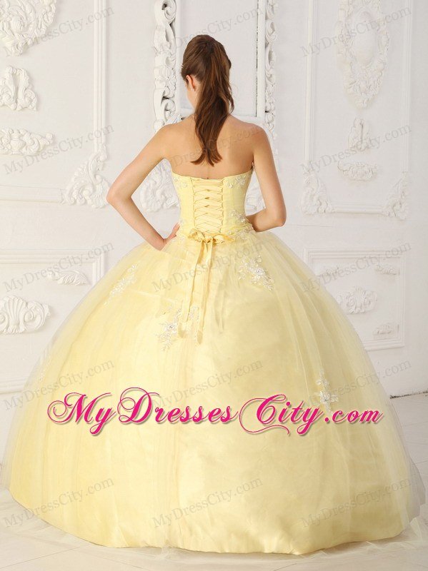 Tulle Appliques Sweetheart Light Yellow Quinceanera Dresses For Cheap