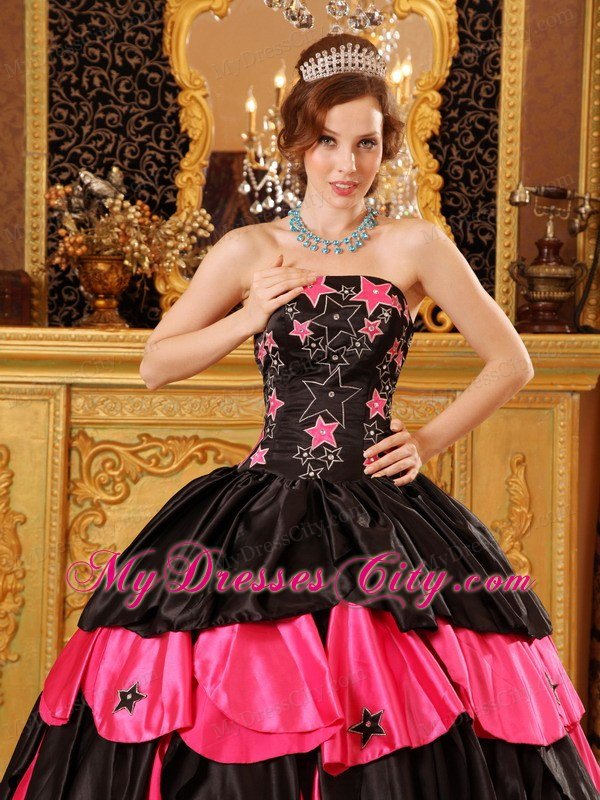 Taffeta Embroidery Strapless Tiered Black and Red Quinceanera Dresses