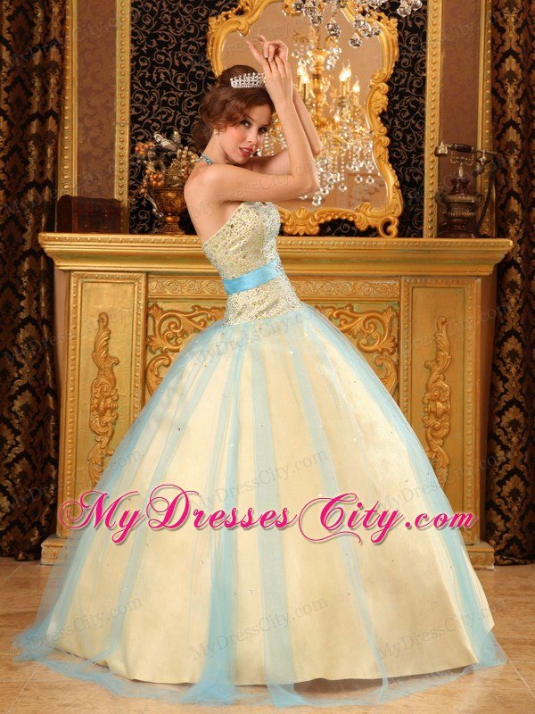 Elegant Sweetheart Beaded Quinceanera Gowns With Satin and Tulle