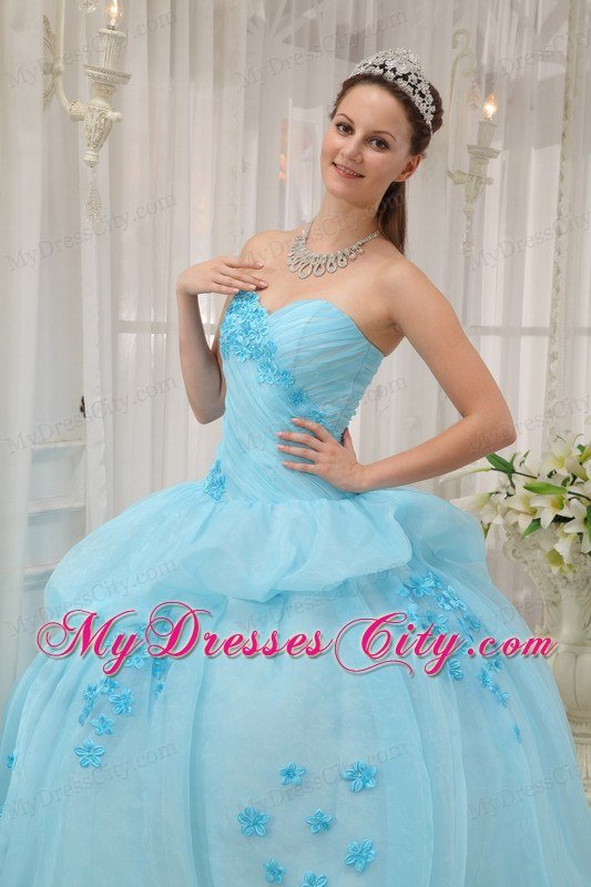 Elegant Sweetheart Ruching Appliques Light Blue Quinceanera Dress