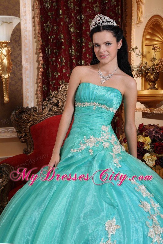 Beautiful Aqua Blue Strapless Ruching Appliques Quinceanera Dress