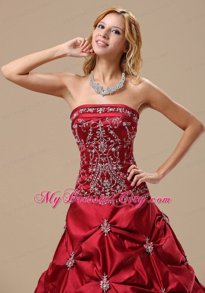 Embroidery Decorate Bodice Wine Red 2013 Dress for Sweet 16