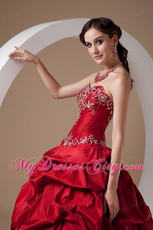 2013 Red Appliques Pick-ups Dress for Sweet 16 with Taffeta