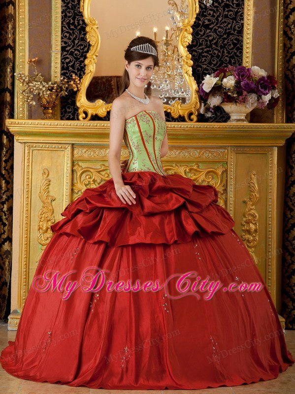 Red and Green Strapless Appliques Taffeta Quinceanera Dress