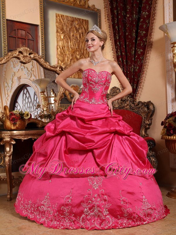 Taffeta Embroidery with Beading Sweetheart 2013 Hot Pink Quinceanera Dress