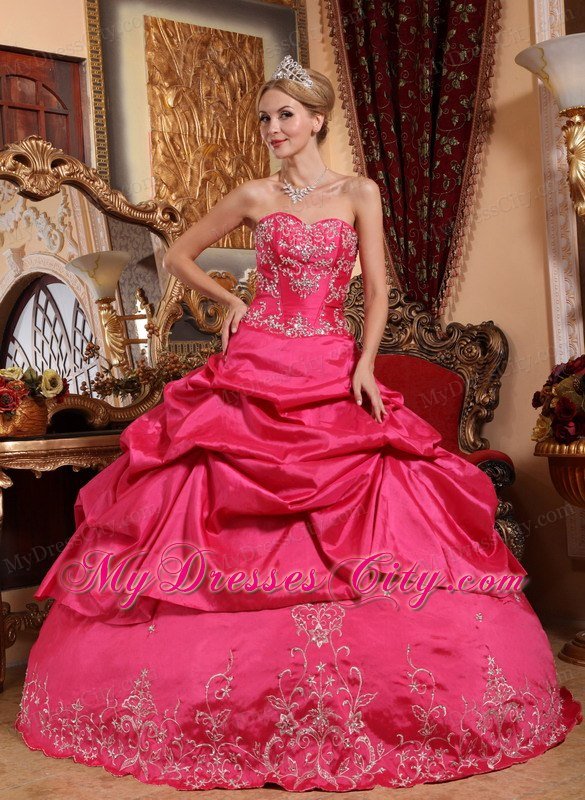 Taffeta Embroidery with Beading Sweetheart 2013 Hot Pink Quinceanera Dress