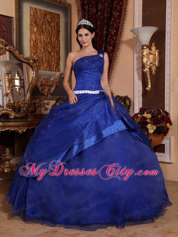 One Shoulder Organza Beading Royal Blue Quinceanera Gowns