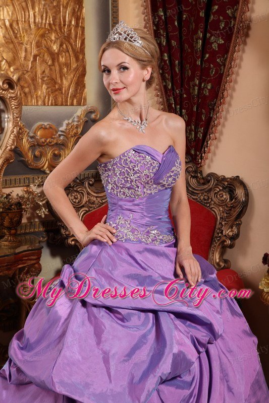 Hot Sale Sweetheart Ruching Appliques Purple Quinceanera Party Dress