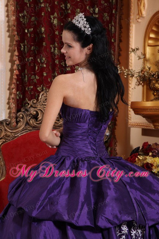 Sweetheart Taffeta Pick Ups Purple Appliques Quinceanera Dresses