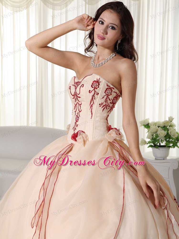 Custom Size Sweetheart Organza Embroidery Quinceanera Dress