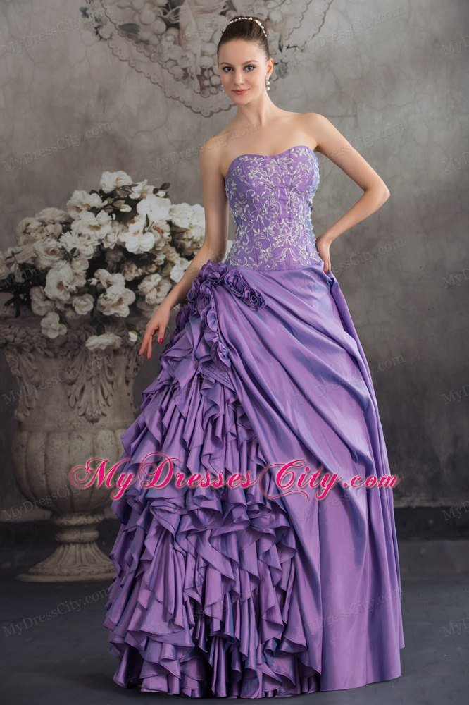 2013 New Style Ruffles Handmade Flowers Purple Quinceanera Gown