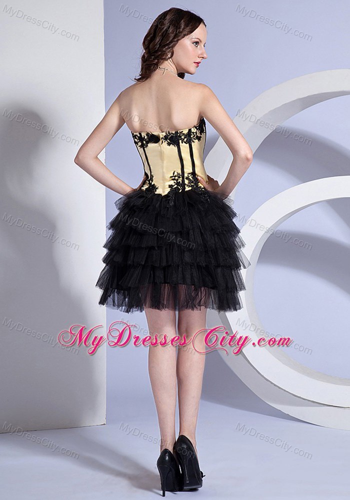 Knee-length Ruffled Layers Cocktail Dress with Appliques and Sweetheart