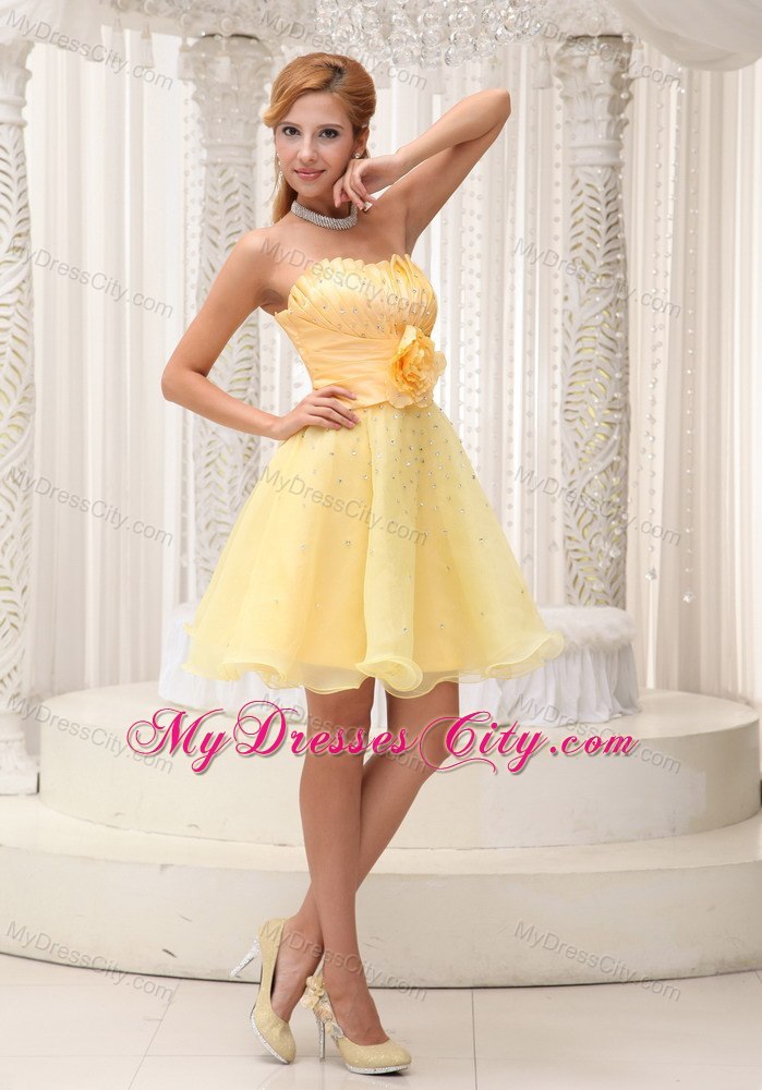 Hand Made Flower Light Yellow Strapless Beaded Short Cocktail Dress