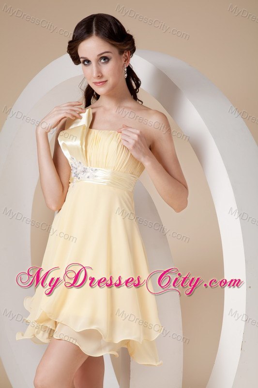 Light Yellow Strapless Short Beaded Cocktail Dress Has Curly Hem