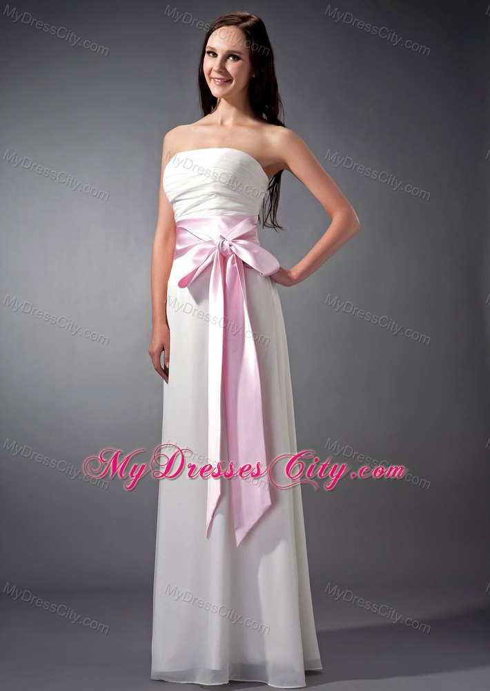 Empire White Strapless Bridesmaid Dama Dresses with Pink Sash