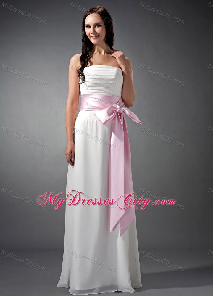 Empire White Strapless Bridesmaid Dama Dresses with Pink Sash