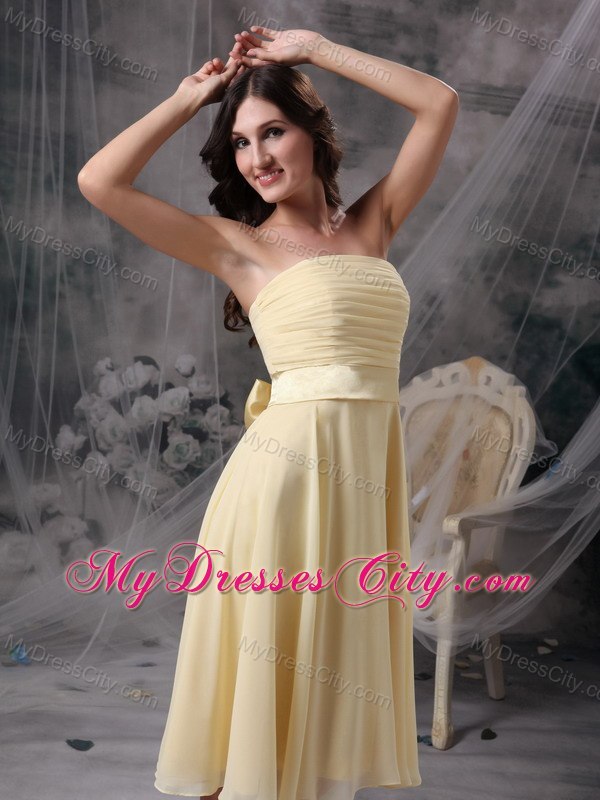 Light Yellow Chiffon Ruched Tea-length Dama Dress with Bowknot Sash