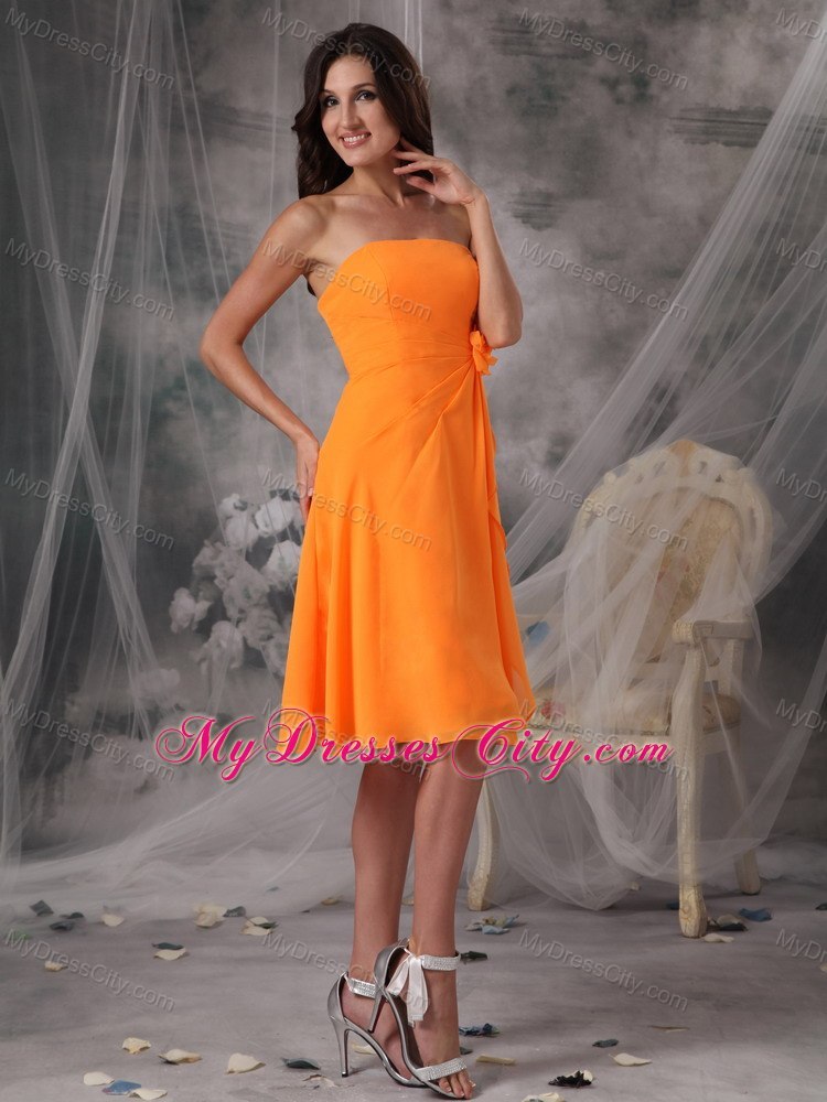 Knee-length Orange Chiffon Flowers Dama Dress for Quinceaneras