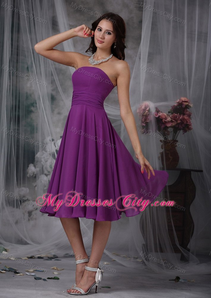 Simple Tea-length Strapless Chiffon Purple Bridesmaid Dama Dresses