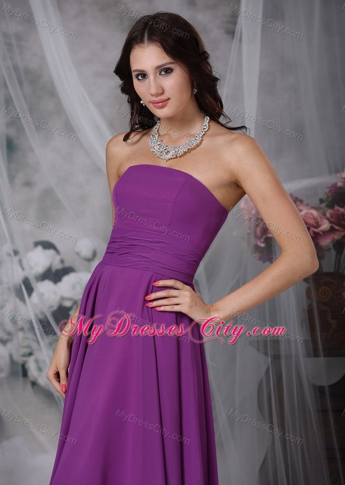 Simple Tea-length Strapless Chiffon Purple Bridesmaid Dama Dresses