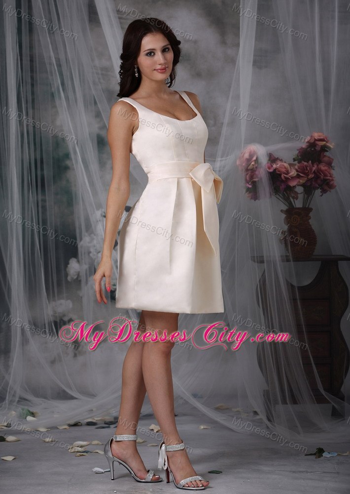 Scoop Neck Mini-length Off White 15 Dresses for Damas With Bowknot