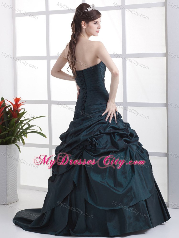 Navy Blue Sweetheart Appliques and Pick-ups Evening Gowns