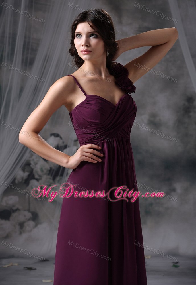 Flowers Ruche and Straps Decorate Dark Purple Homecoming Dress