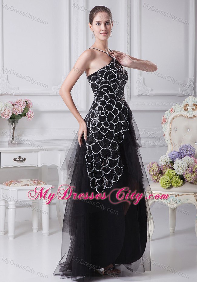 Spaghetti Straps Black V-neck Beaded Tulle Mother Of The Bride Dress with Embroidery