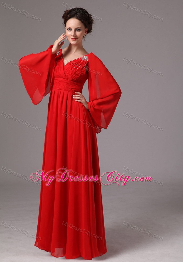 Red Long Sleeves V-neck Ruching Mother Of The Bride Dress with Rhinestones