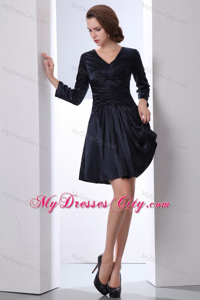 V-neck Mini Black Mother Bride Dress with Long Sleeves