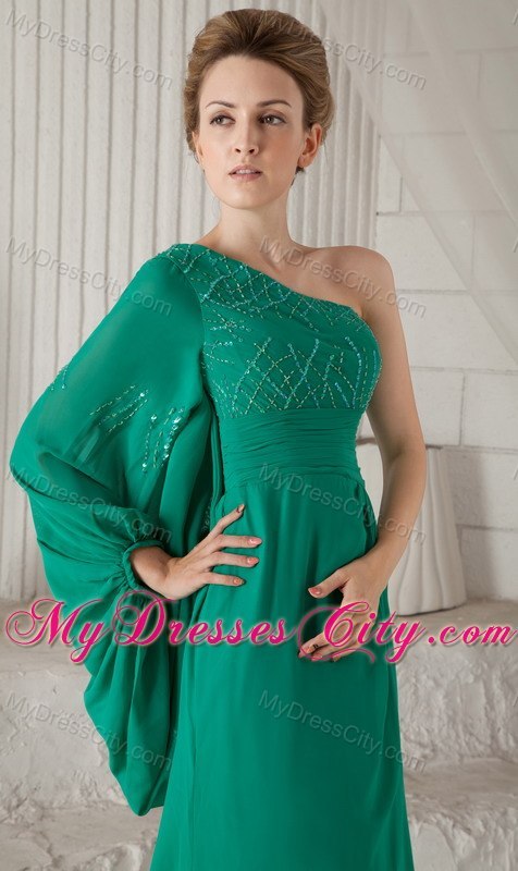 Long Green Mother Dress with Single Big Fan Sleeve