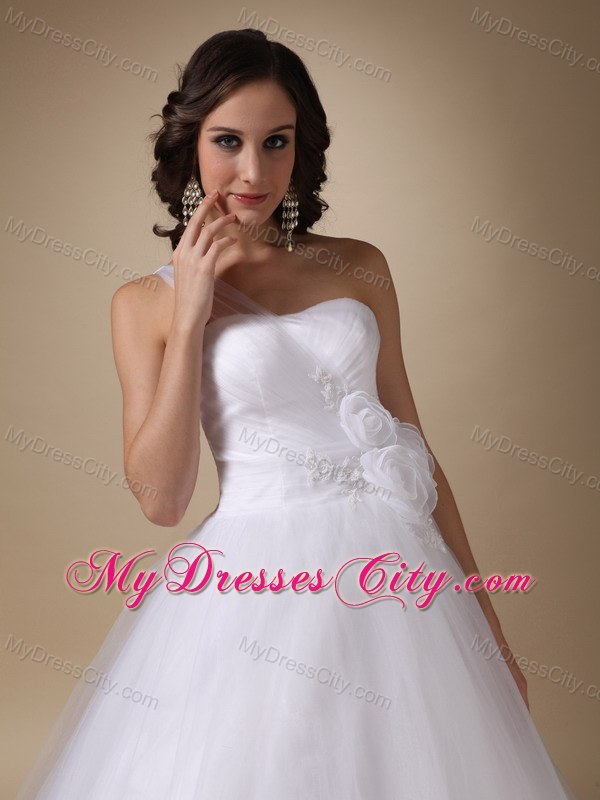 Lovely A-line Flowers Single Shoulder 2013 Spring Wedding Dress for Church