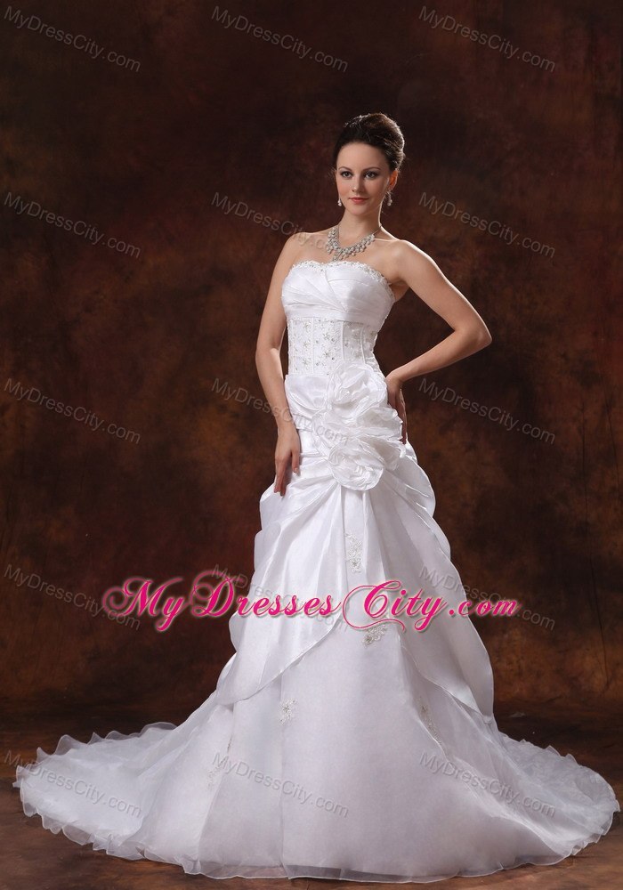 Beautiful A-line Strapless Beading Flower Appliques Wedding Gowns for Hall