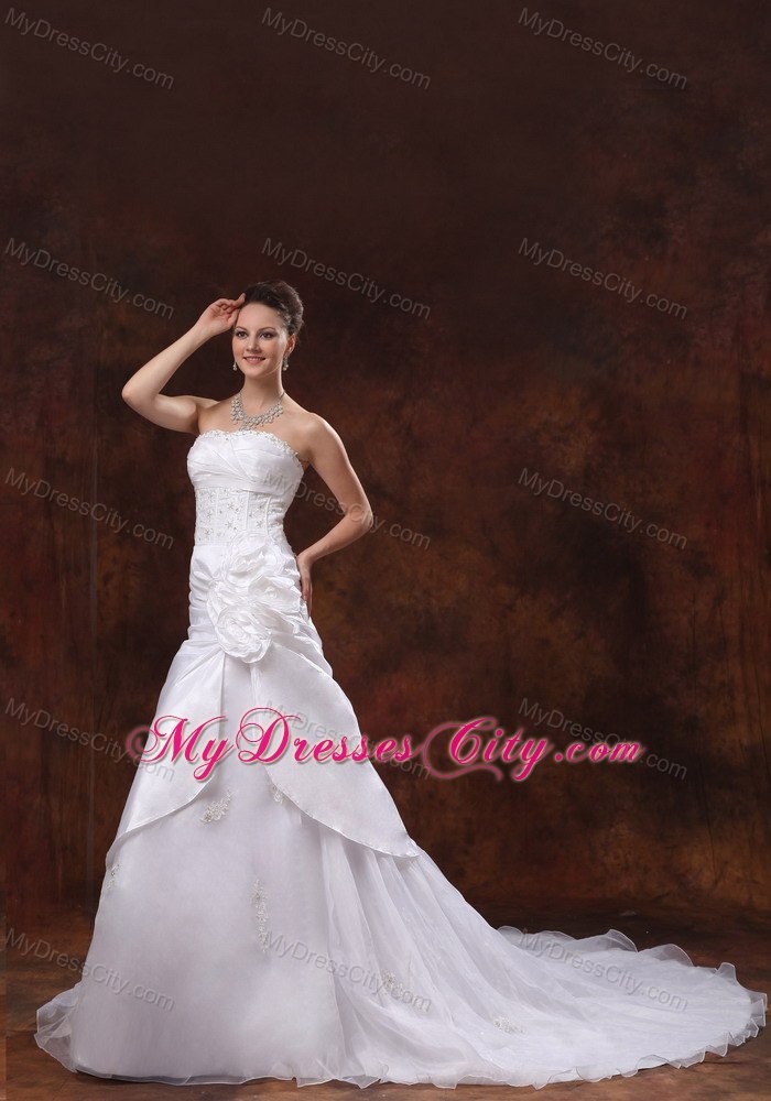 Beautiful A-line Strapless Beading Flower Appliques Wedding Gowns for Hall