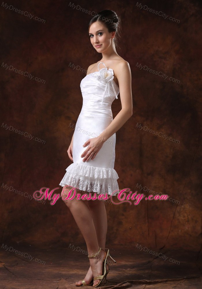 Affordable Strapless Knee-length Column Lace Bridal Dress for Beach