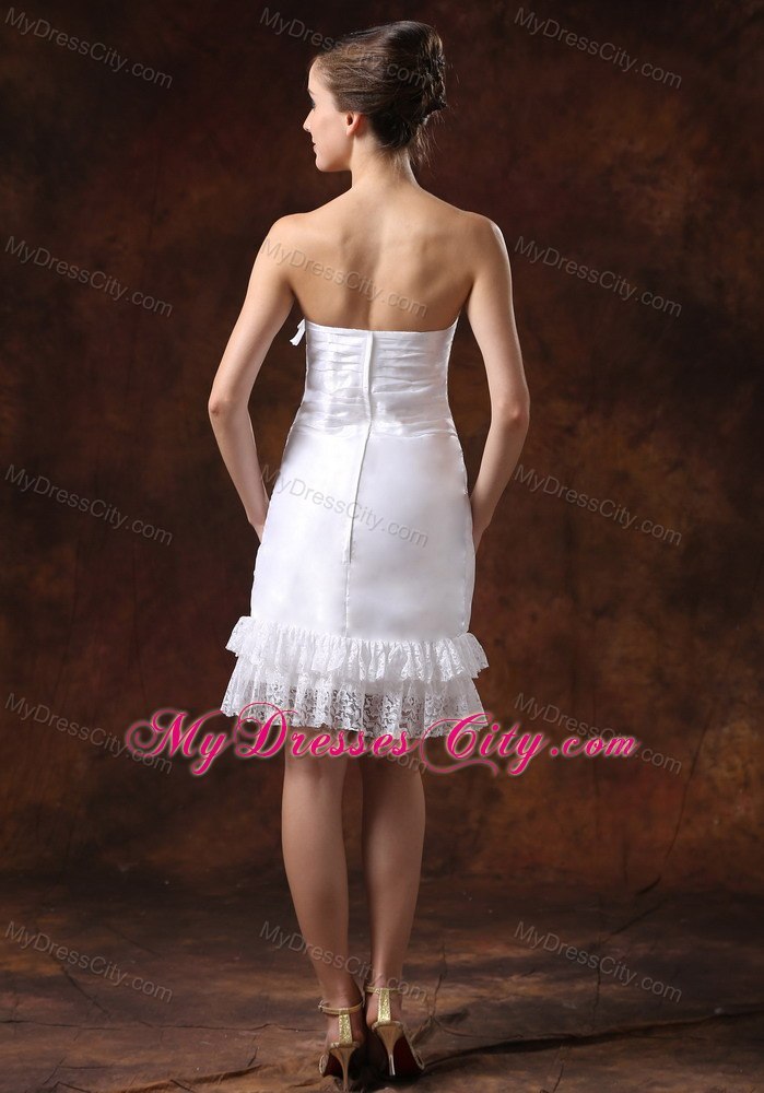 Affordable Strapless Knee-length Column Lace Bridal Dress for Beach