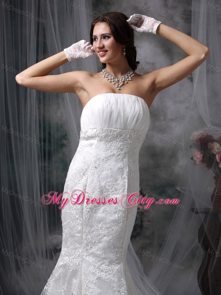 Sexy Mermaid Strapless Court Train Lace Ruching Wedding Dresses