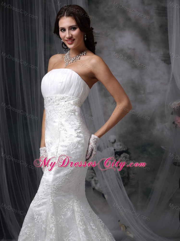 Sexy Mermaid Strapless Court Train Lace Ruching Wedding Dresses