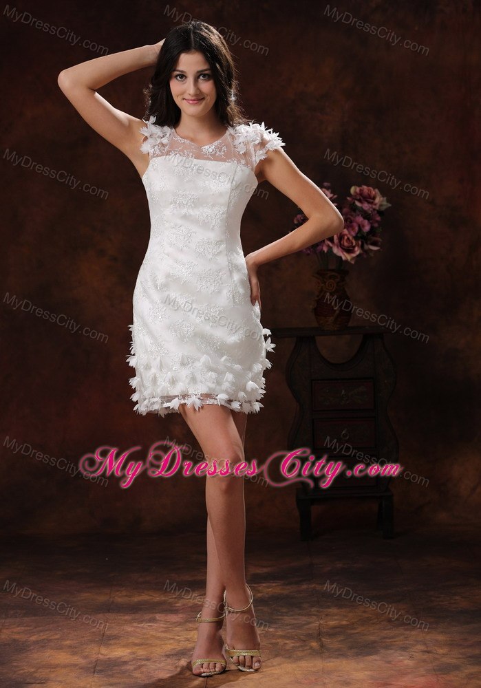 Short Appliques Decorate White Scoop Wedding Bridal Gown 2013 In Style