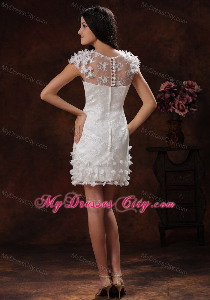 Short Appliques Decorate White Scoop Wedding Bridal Gown 2013 In Style