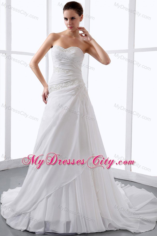 Affordable Princess Sweetheart Wedding Dress With Appliques and Ruche