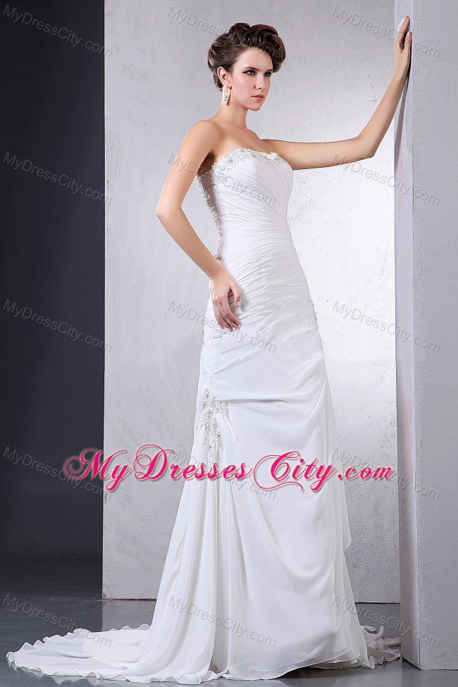 Beautiful Long Appliques and Ruching Strapless Wedding Dress With Train