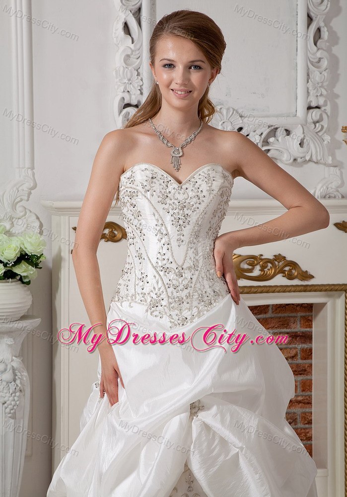 Noble A-line Sweetheart Appliques Pick-up Wedding Dress with Court Train