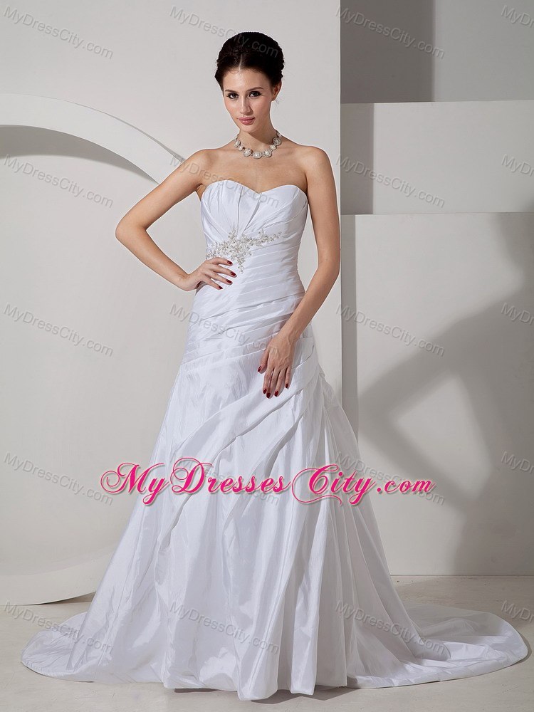 Modern A-line Sweetheart Appliques and Ruches Wedding Dress with Train