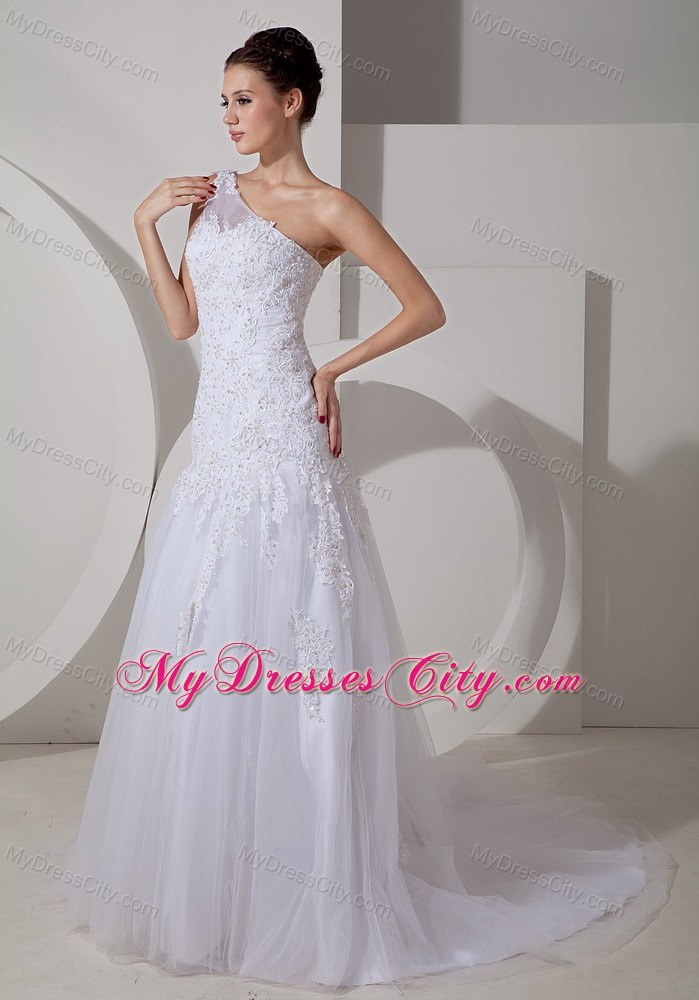 Lovely A-line Court Train Tulle and Lace Bridal Gowns with Single Shoulder