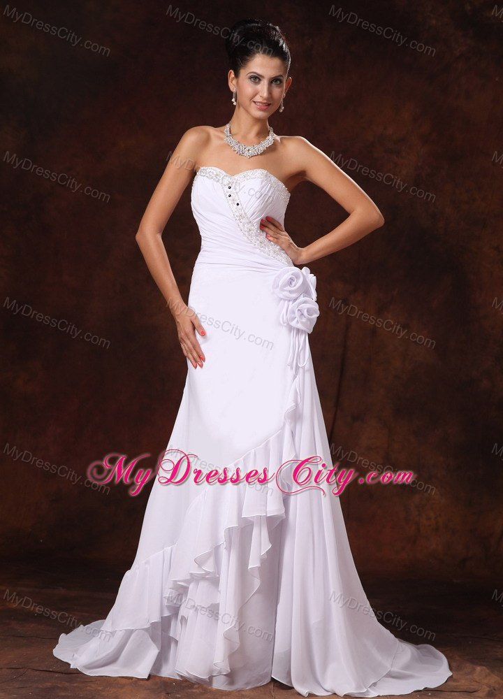 Chiffon Beading Brush Train A-Line Sweetheart Bridal Gowns with Flower